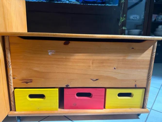 Organizador de Brinquedos com gavetas e Baú