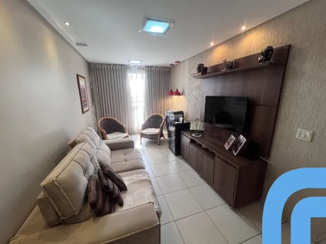 Apartamento reformado de 2 Quartos com suíte e banheiro social no Setor Sudoeste: Encante-