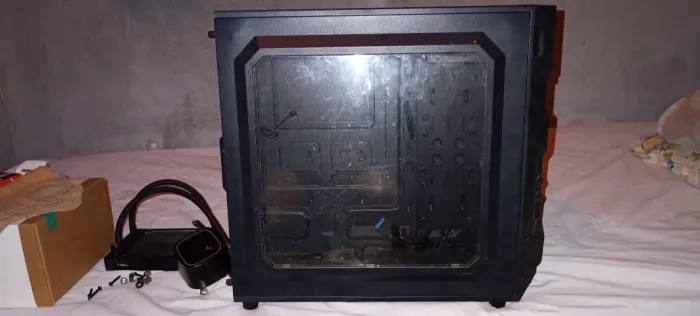 Gabinete Gamer Sharkoon VG7.
