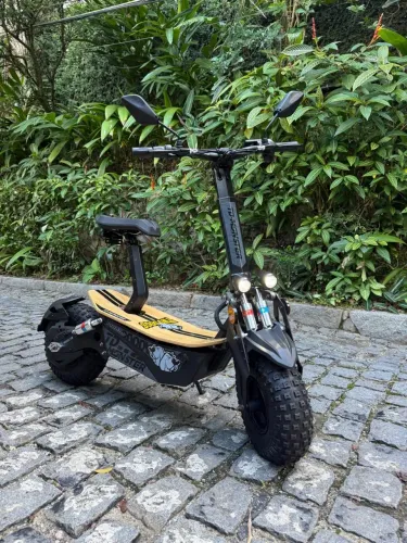 Scooter/Patinete Elétrico. Two Dogs Monster 2000w.