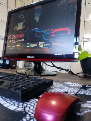 PC Completo i3 + Monitor 22" Samsung | 8GB RAM | 250GB | Windows 10 Pro