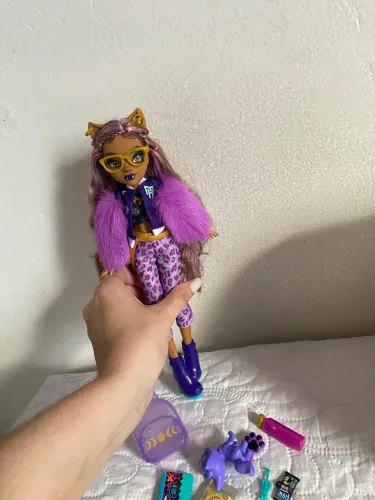 Clawdeen core Refresh 1