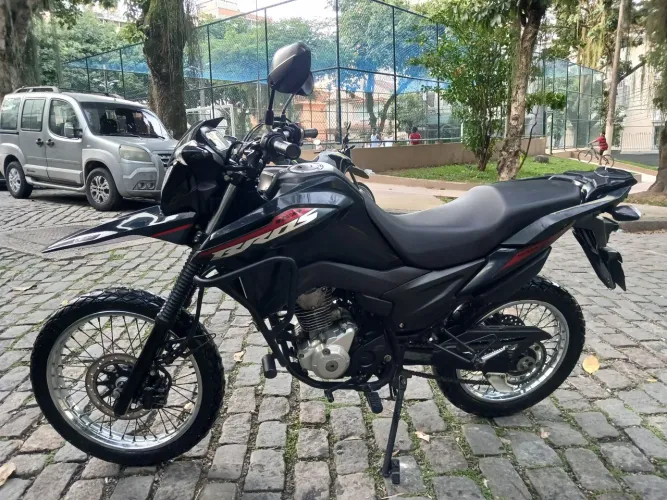 Bros 160