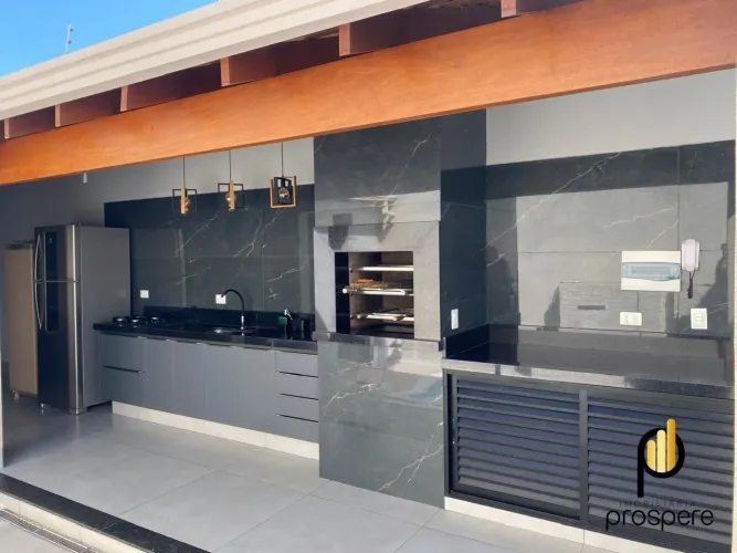 Casa para Venda em Presidente Prudente, Jardim Iguaçu, 3 dormitórios, 1 suíte, 3 banheiros