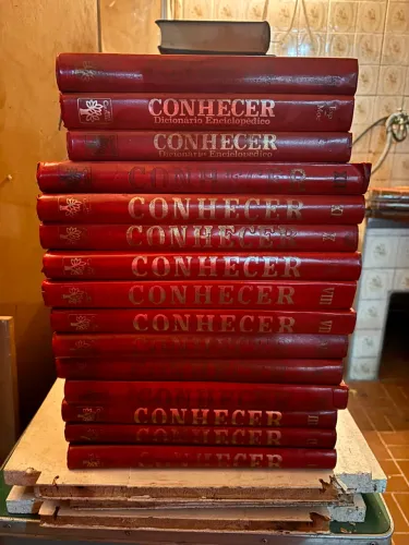 Coleção Enciclopédia Conhecer Completa - Excelente Estado