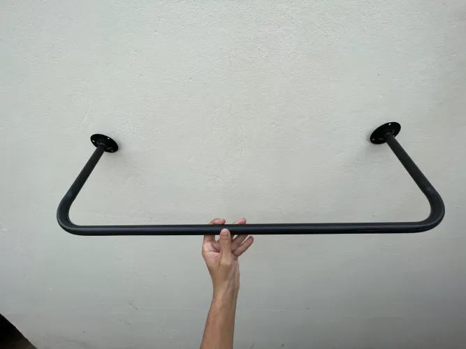 Arara de parede de alumínio 100cm
