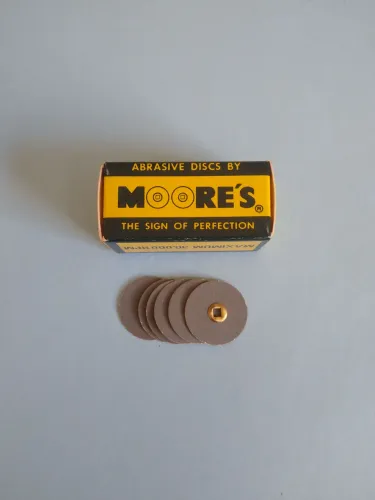 Discos de Papel Moore's Emery X-Fine 7/8"