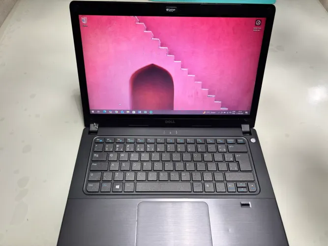 Dell Vostro 5470, I5 da 4 geração, 4 GB, SSD 256 MB