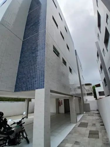 Apartamento Jardim Camboinha, 69m² 3 Quartos, 1 Suíte, Varanda, 01 Vaga Coberta