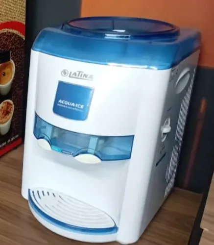 Vendo - Bebedouro de Mesa Latina Água Gelada - Excelente Estado - 220V - R$360,00