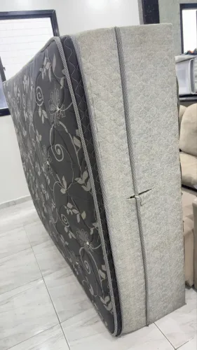 VENDO CAMA DE CASAL