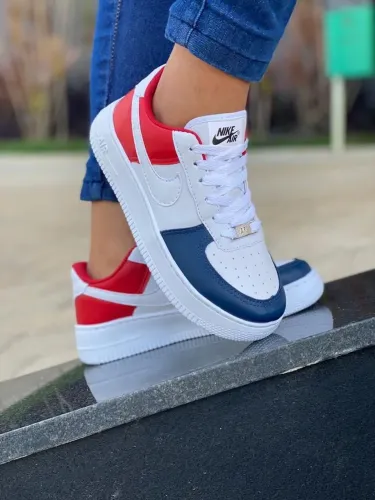 TÊNIS NIKE DE VÁRIOS MODELOS 