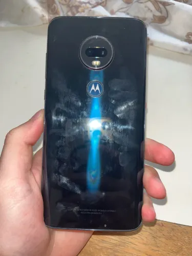 Moto G7 Plus