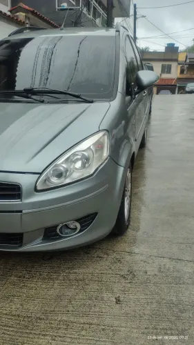 Fiat Idea Essence Dualogic 1.6 Flex 16V 5P 2012
