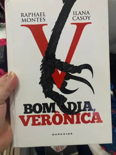 Livro Bom dia Veronica Editora DarkSide