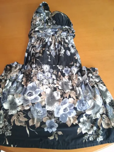 Vestido de Festa Feminino Tamanho M - Preto Florido