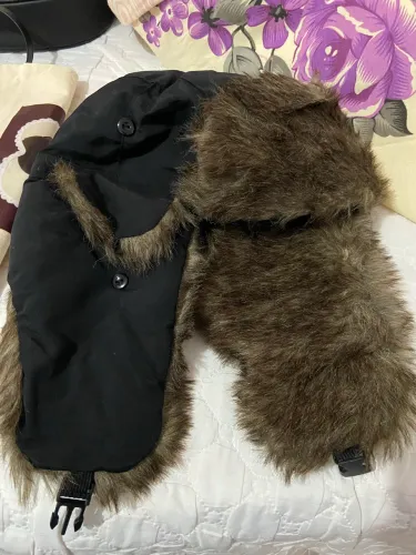 Ushanka Preta Russa