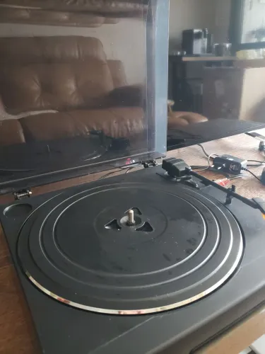 Toca-discos Sony antigo funcionando modelo PS- LX56BR