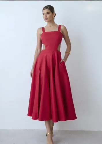 Vestido Midi Zen Oficial Vermelho Com Recortes Lateral - Novo Na Etiqueta