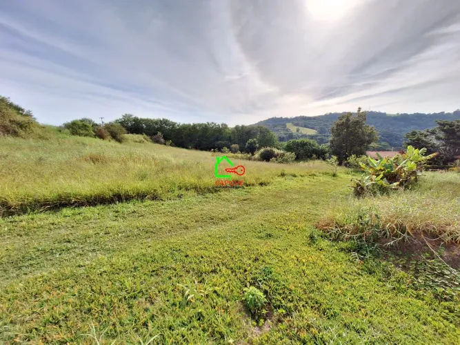 Terreno à venda em Itatiba-SP, bairro Mombuca, com 24.000 m² de área: aproveite essa oport