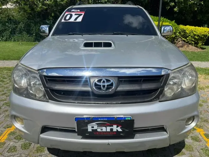 Toyota Hilux SW4 SRV D4-d 4X4 3.0 TDI Dies. AUT 2007