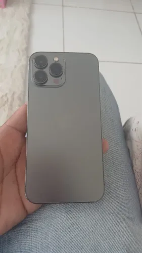 Venda de iPhone 13 Pro Max bateria 87% nunca foi aberto todo original