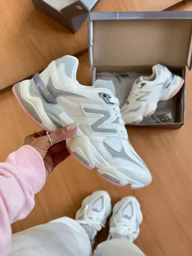 Tênis NB 9060