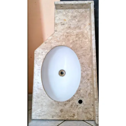 Vendo Pia de mármore com cuba e saia