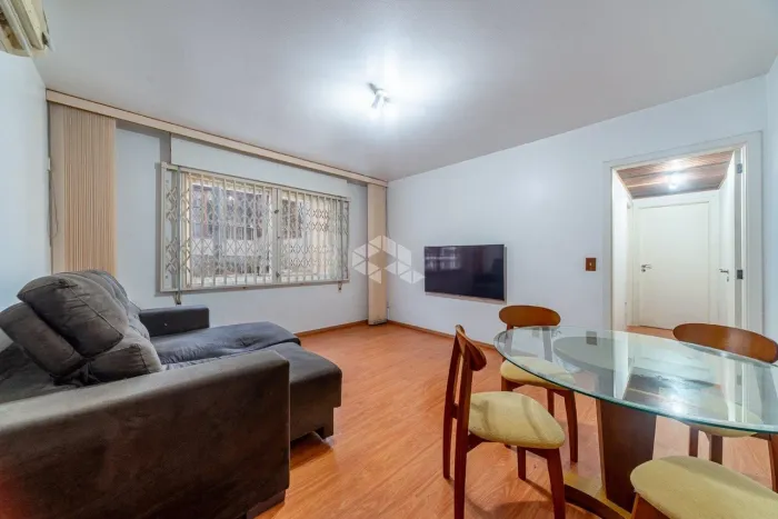 Apartamento 2 dormitórios 84m² 1 vaga no bairro Petrópolis