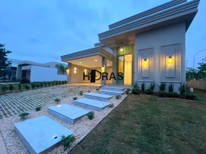 Casa Neoclássica à Venda Belvedere 2 Cuiabá | 3 Suítes 392m²