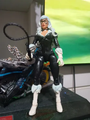 Black cat Marvel legends gata negra Spiderman boneco figura Hasbro