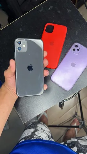 iPhone 11 64 GB