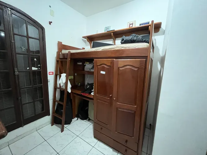 Móvel 3 em 1 de madeira maciça