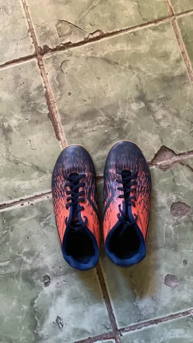chuteira umbro