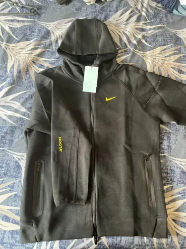 NIKE TECH FLECEE NOCTA