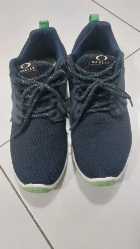 Tenis Oakley azul tamanho 41 bom estado