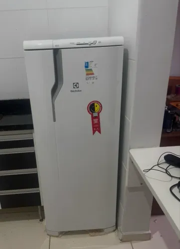 Geladeira Eletrolux