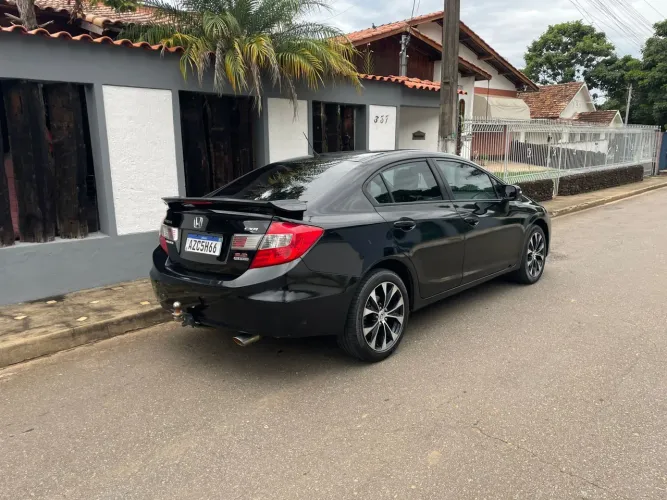 Honda Civic Sedan LXR 2.0 Flexone 16V Aut. 4P 2015