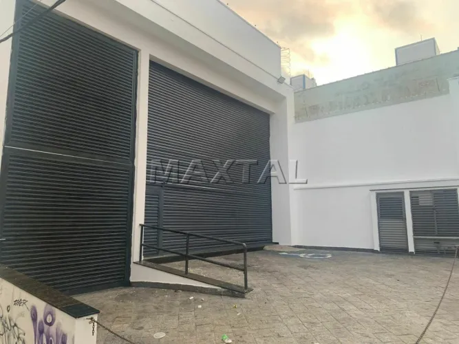 Prédio Comercial Completo com 700m² na Av. Tucuruvi, com 20 vagas.