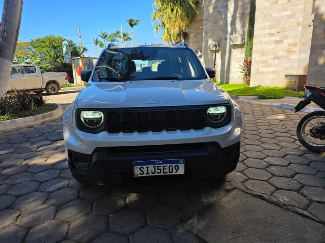 Jeep Renegade Sport T270 1.3 TB 4X2 Flex Aut. 2024
