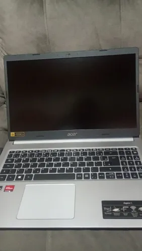 Notebook Acer Aspire 5 com processador Ryzen 5, 8 GB de RAM e SSD de 256 GB