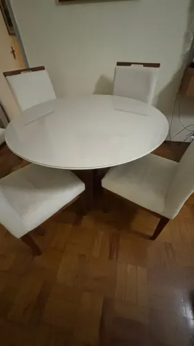 Mesa de jantar redonda