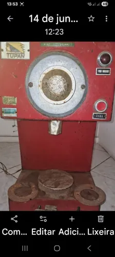 RARÍSSIMA, MÁQUINA DE MOER GRÃOS.