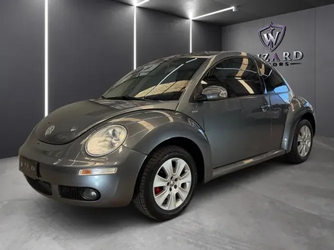 Volkswagen New Beetle 2.0 MI Mec./aut. 2010
