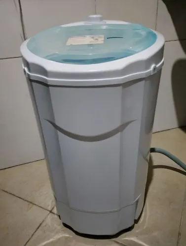 Máquina Centrífuga Britânia