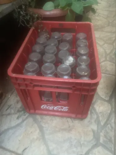 Engradado coca 1 cx 290 ml 1 cx 200 ml
