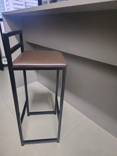 Banqueta estilo industrial