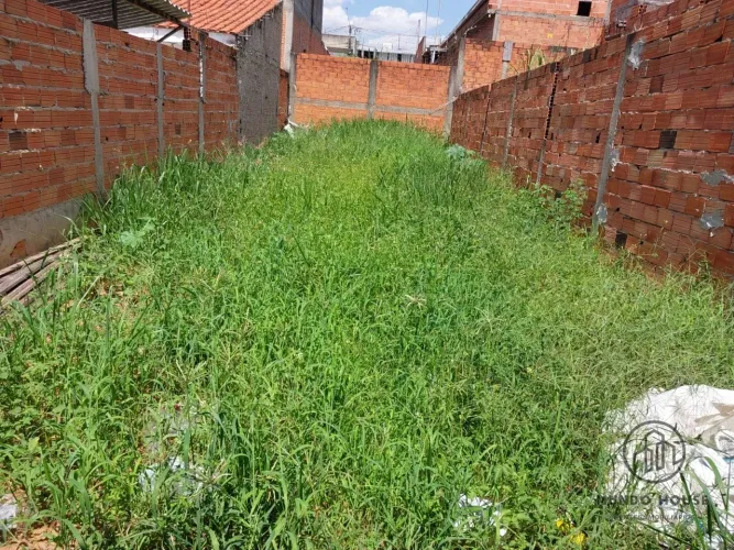 Terreno à venda no Parque São Bento, Sorocaba