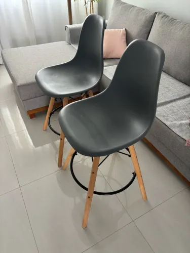 Dupla Banquetas Eames Eifell