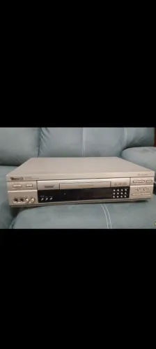 Videoke Raf 9000 com 800 músicas